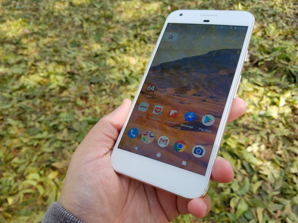 Pixel XL display in the sun